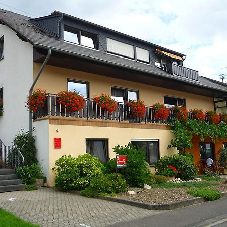 Ferienhaus Stuelb Zeltingen-Rachtig Ruang foto